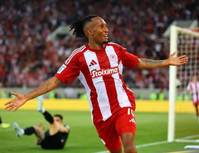 Ζέλσον Μαρτίνς: Σε επαφές για ανανέωση με τον Ολυμπιακό