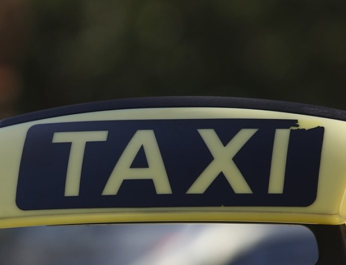 Απεργία ταξί: Σε τροχιά παρατεταμένης σύγκρουσης με την κυβέρνηση ο κλάδος