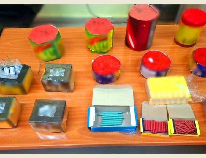 Ξάνθη: Συνελήφθη ιδιοκτήτρια καταστήματος – Βρέθηκαν βεγγαλικά και φωτοβολίδες