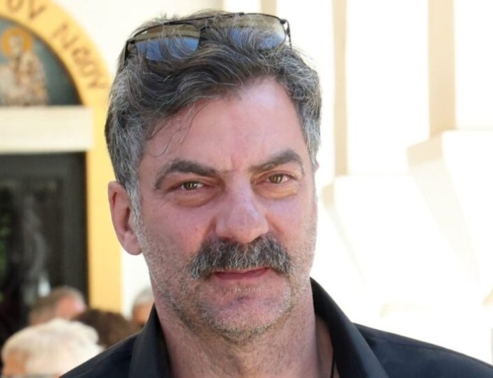 Στάθης Μαντζώρος: «Είναι ακόμη σε καταστολή, είναι συνεχώς μαζί του η οικογένειά του»