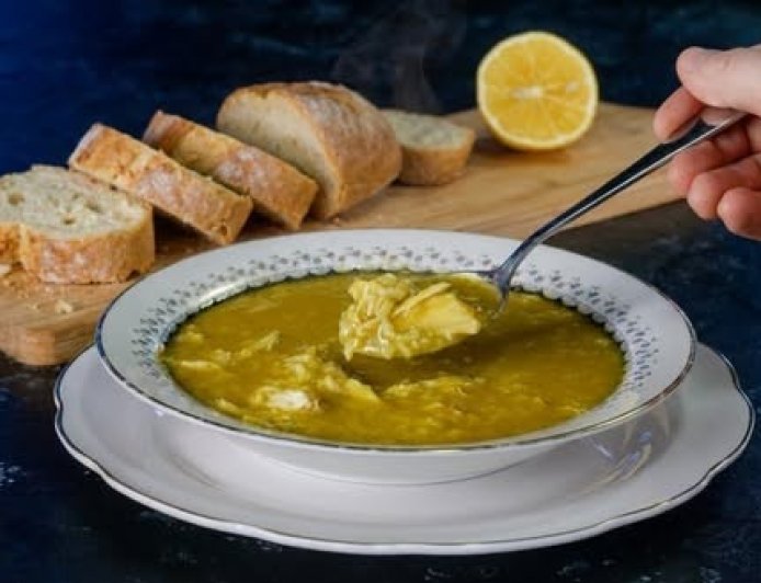 Κοτόσουπα γεμάτη βιταμίνες και αντιφλεγμονώδη συστατικά !!!