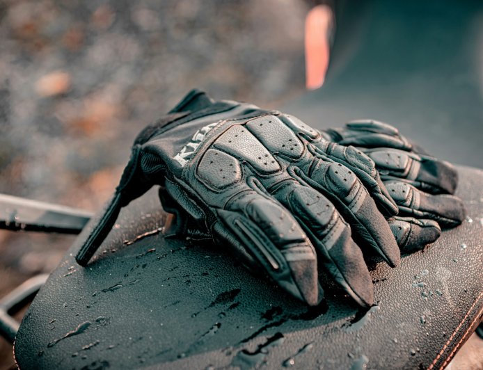 Σούζες στη Λεωφόρο Αθηνών και την περιφερειακή Αιγάλεω: Συνελήφθησαν τρεις νεαροί