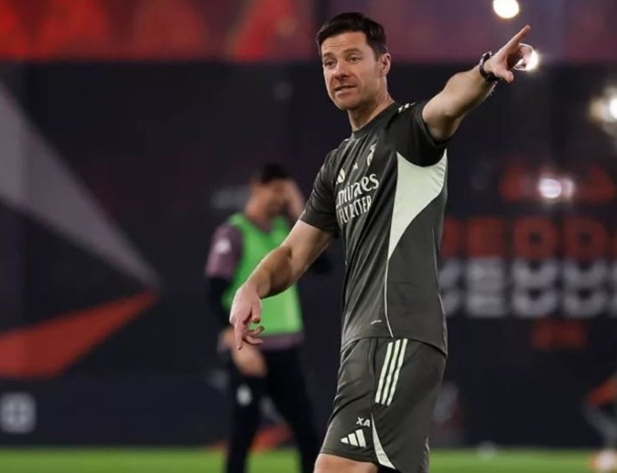 Ρεάλ Μαδρίτης: Οι παίκτες αποχαιρετούν τον Τσάμπι Αλόνσο – Τα μηνύματα στα social media