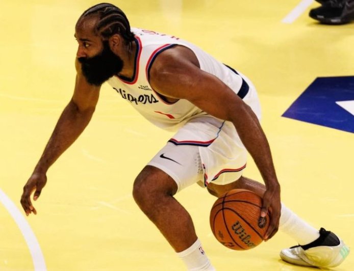 NBA: Ο Τζέιμς Χάρντεν προσπέρασε τον Σακίλ Ο’ Νιλ και μπήκε στο Top-9 των κορυφαίων σκόρερ