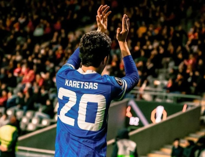 Καρέτσας: Η Γκενκ αποθέωσε τον Έλληνα διεθνή