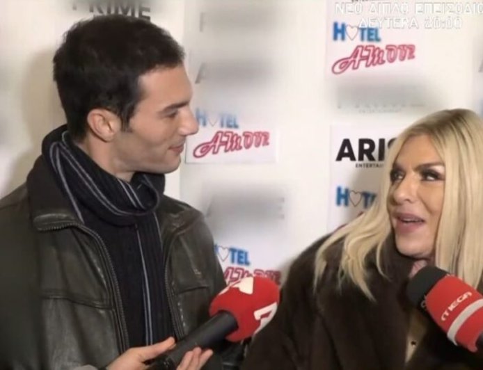 Δάφνη Μπόκοτα: «Τον μαλώνω γιατί δεν μαζεύει το δωμάτιό του» – Νίκος Κοσώνας: «Αν είναι δυνατόν, θα φτάσω 40 χρονών»