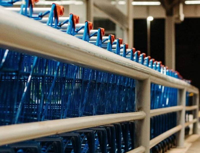 ΑΑΔΕ: Ψηφιακό εργαλείο για έλεγχο τιμών στα σούπερ μάρκετ