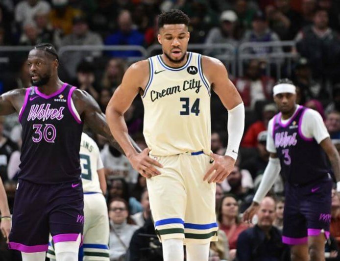 Γιάννης Αντετοκούνμπο: Οργισμένος από τις αποδοκιμασίες των οπαδών των Μπακς