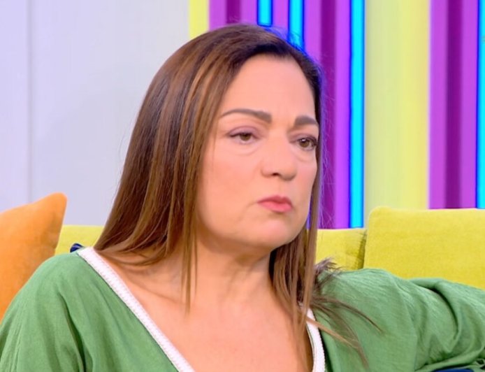 Ελένη Καρακάση: «Δεν μου άρεσε το πως ξέσπαγα και πως αντιδρούσα, ήμουν εξαγριωμένη, είπα ότι θέλω βοήθεια»