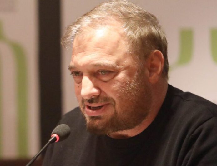 Χρήστος Φερεντίνος: «Mου ‘χει μείνει το «μαϊμού» περιπολικό από το πρώτο μου ρεπορτάζ»