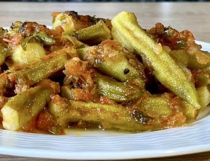 Μπάμιες χωρίς Σάλια στο Φούρνο !!!