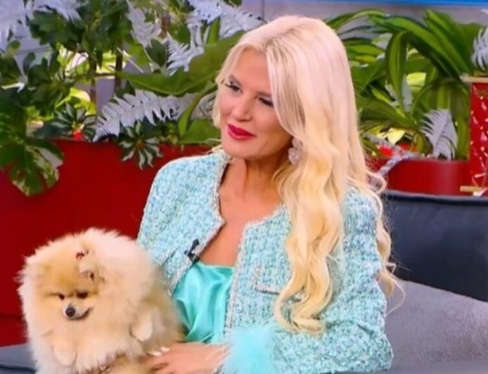 Μαρίνα Σταυράκη: «Ο Γιάννης Σμαραγδής δικαιώθηκε παρά τις αγκυλώσεις και τον πόλεμο που δέχθηκε από την πρώτη μέρα»