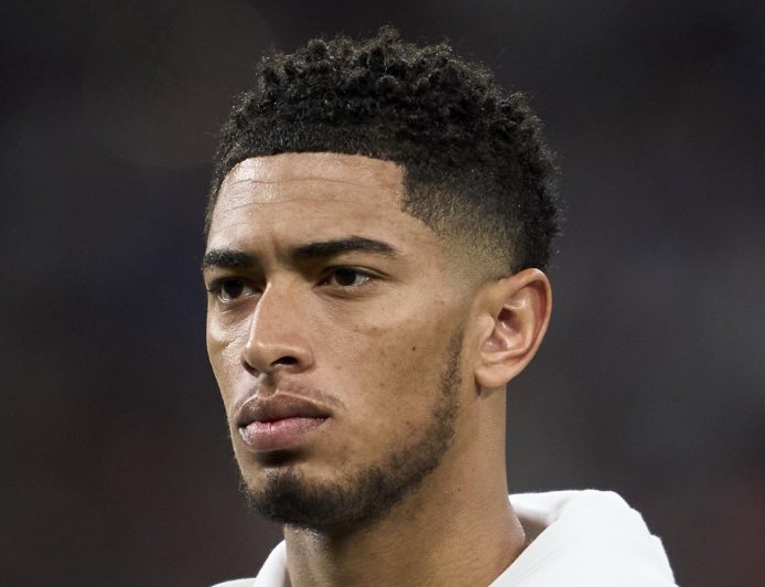 Ρεάλ Μαδρίτης Μπέλινγχαμ: «Δεν υπάρχει μπαρ που να μην έχει πάει, γυμνάζεται και μυρίζει αλκοόλ»