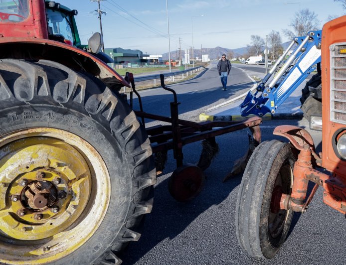 Στην τελική ευθεία για το ραντεβού της Δευτέρας στο Μαξίμου: Τι θα ζητήσουν οι 25+6 από τον Πρωθυπουργό