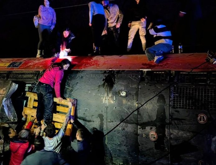 Δυστύχημα με τρένα στην Ισπανία: Πώς έγινε η τραγωδία στην Ανδαλουσία