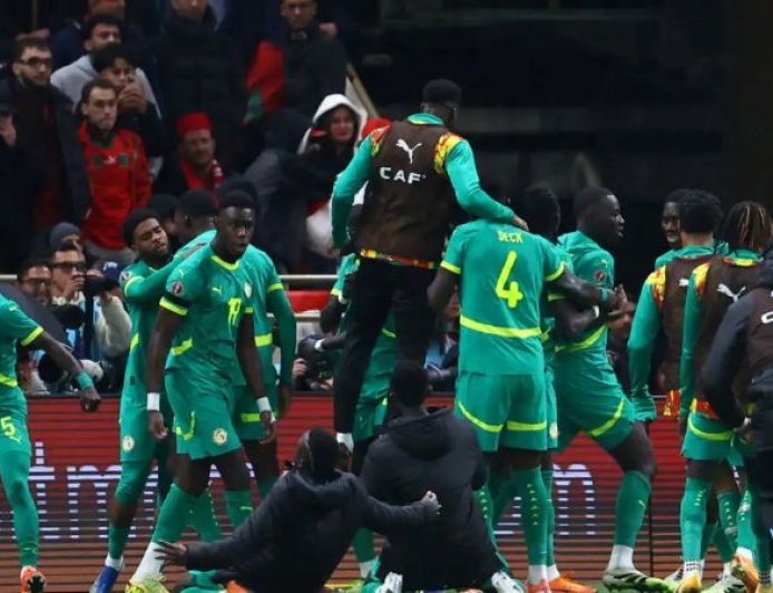 Σενεγάλη – Μαρόκο 1-0: H μεγάλη απόδραση της ομάδας του Σαντιό Μανέ σε έναν επεισοδιακό τελικό