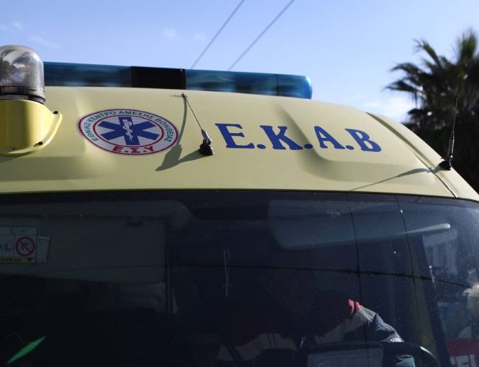 Πάτρα: Νεκρός 16χρονος σε τροχαίο – Το αυτοκίνητο βγήκε από την πορεία του και κατέληξε σε χωράφι