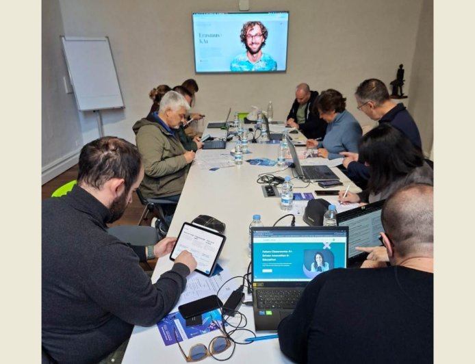 Εκπαιδευτικοί της Ροδόπης συμμετέχουν σε πρόγραμμα Erasmus με θέμα τη χρήση της Τεχνητής Νοημοσύνης στην τάξη