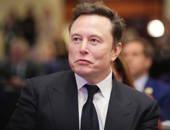 Έλον Μασκ στον SEO της Rayanair: Πόσο κοστίζει να σε αγοράσω;