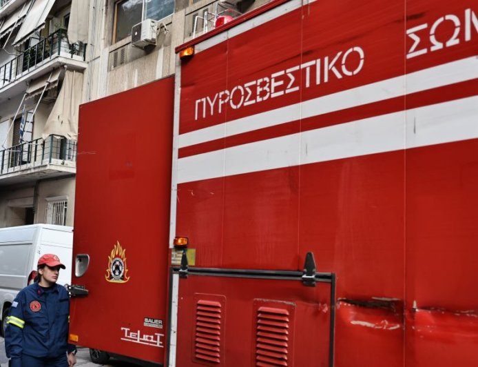 Νέα Μάκρη: Μαθητές έσωσαν ζευγάρι ηλικιωμένων από φωτιά σε διαμέρισμα