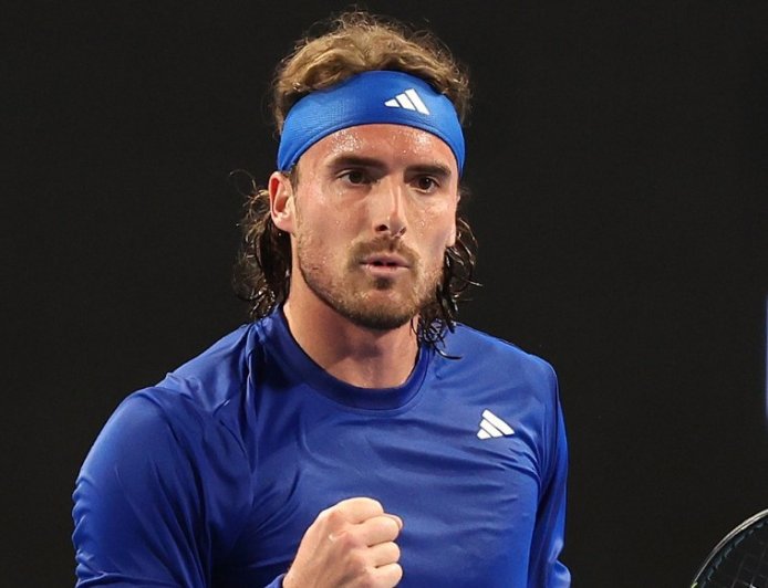 Τσιτσιπάς: Τραυματίστηκε παίζοντας ποδόσφαιρο