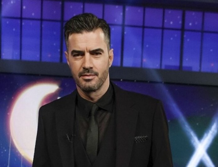 Γιάννης Τσιμιτσέλης: «Όσο περνούν τα χρόνια και η κοινωνία δυσκολεύει αρκετά, οπότε δυσκολεύει και τους πατεράδες»