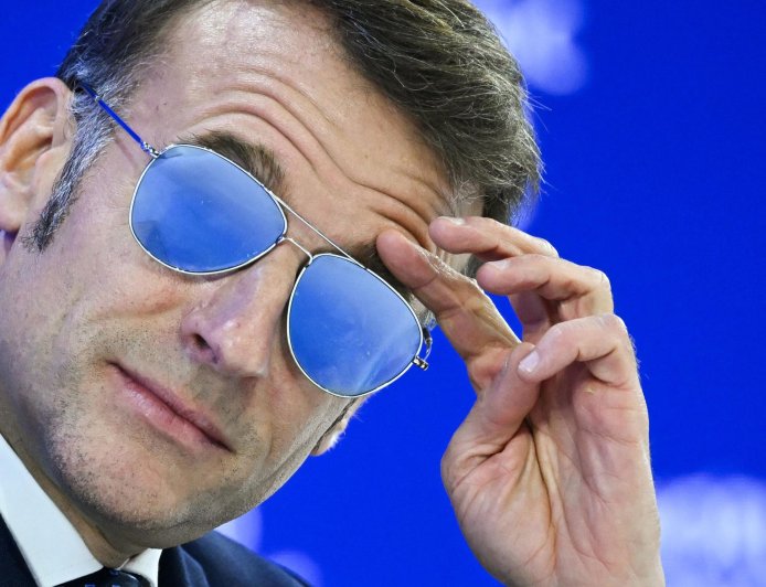 Μακρόν γυαλιά: Εκτοξεύτηκαν οι πωλήσεις και οι μετοχές