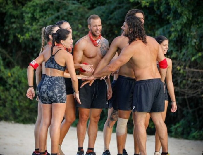 Survivor – Λιποθύμησε Αθηναίος από την πείνα: «Σκέφτομαι πάρα πολύ σοβαρά να αποχωρήσω»