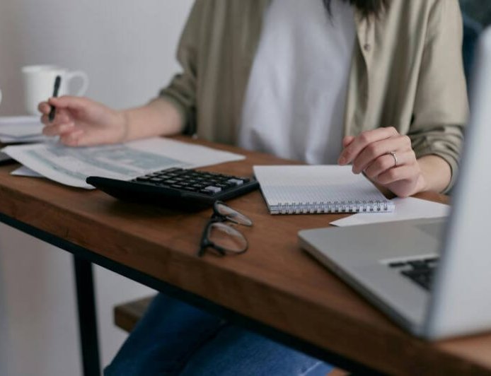 Τέλη κυκλοφορίας, Ε9, ΦΠΑ και εισφορές: Όλες οι προθεσμίες έως 31 Ιανουαρίου