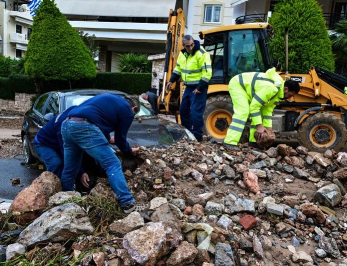 Κακοκαιρία Αττική: Αυτοψίες στις πληγείσες περιοχές του Νομού
