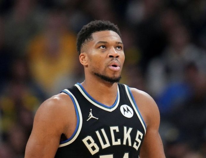 Μπακς – Μάβερικς: H ομάδα του Μιλγουόκι δώρισε το φαγητό του αγώνα σε αστέγους