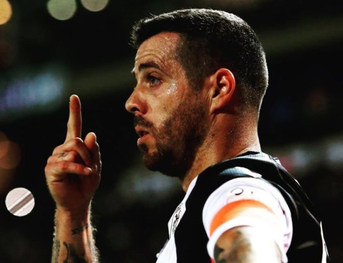 Βιεϊρίνια γενέθλια: 40άρησε και το γιόρτασε ο πρώην αρχηγός του ΠΑΟΚ