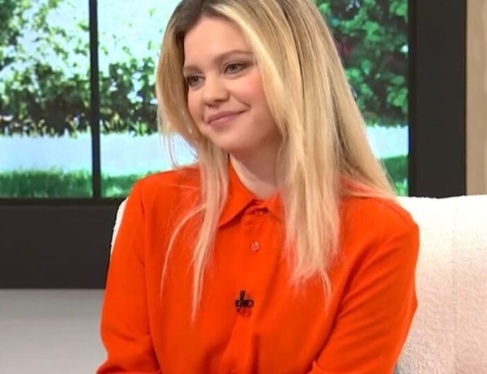 Η Λίλα Μπακλέση για το ταξίδι της στην Νοτιοανατολική Ασία: «Ήταν φανταστικά, γνώρισα και μια Βραζιλιάνα και πήγαμε μαζί σε κάτι άλλα νησιά απέναντι από το Μπαλί»