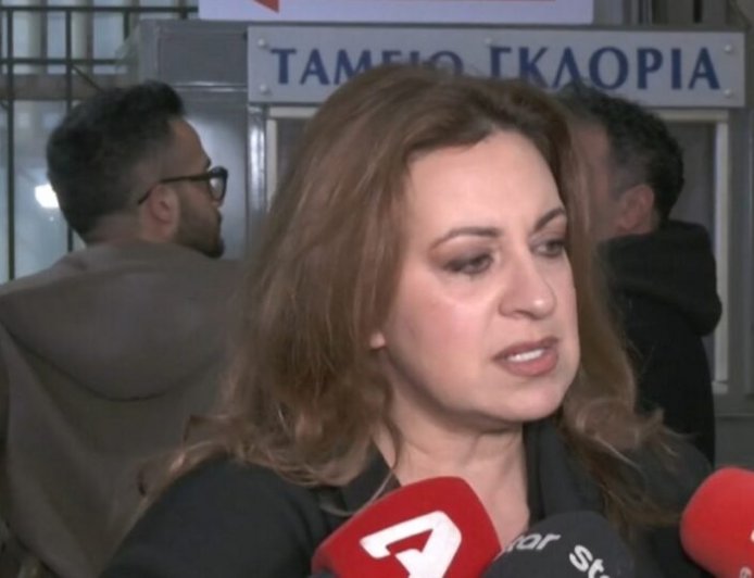 Ευαγγελία Μουμούρη: «Για τα γυρίσματα του Ριφιφί, έφυγα τρεις μήνες από το σπίτι μου»