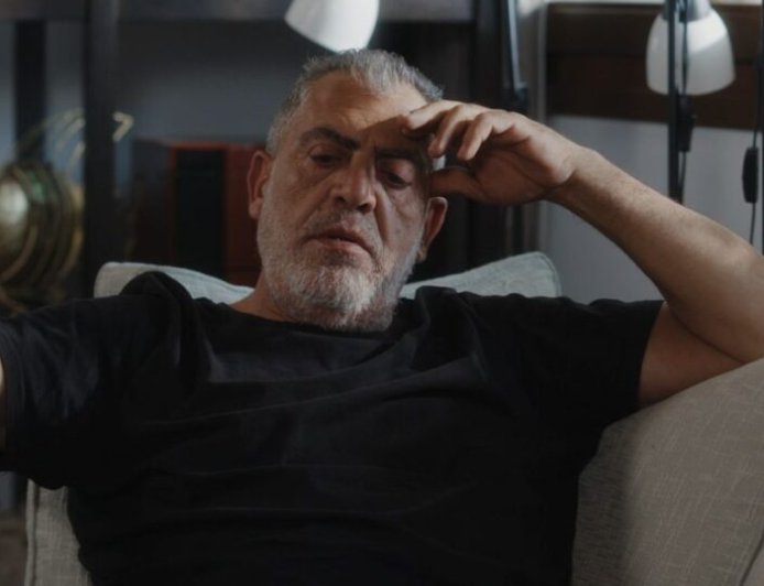 Κούλλης Νικολάου – Βαρύ πένθος για τον ηθοποιό: «Και ξαφνικά φεύγεις… έτσι απλά»