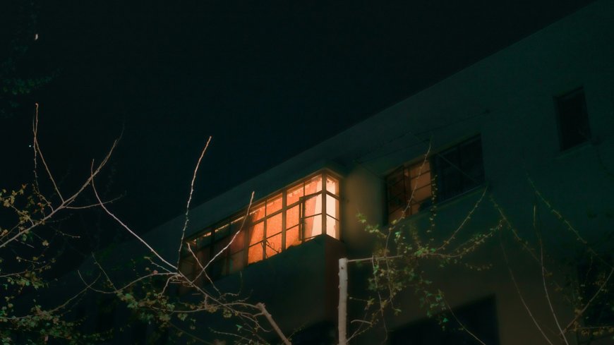 Φωτιά από τζάκι: Συναγερμός για σπίτι στην Αρτέμιδα