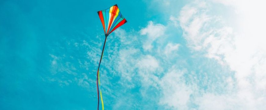 Καθαρά Δευτέρα 2026: Πότε πέφτει, το πρώτο τριήμερο και όλες οι αργίες