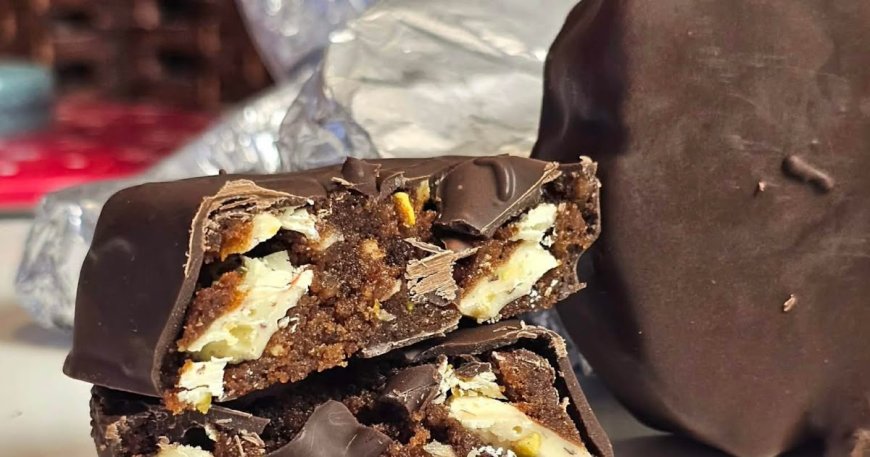 Θεϊκές Καριόκες Ανακύκλωσης από τα Γλυκά των Εορτών!! Πανεύκολες, Πεντανόστιμες και Γεμάτες Γεύση!!