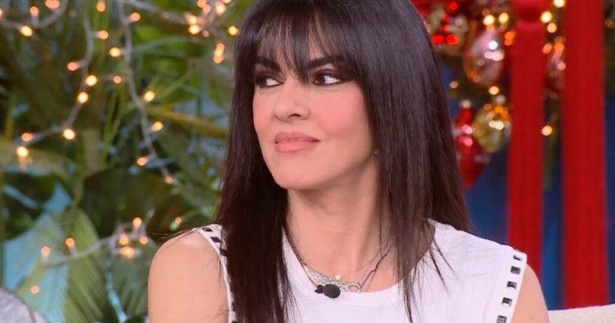 Σολωμού: «Έχω παρακάτσει με συντρόφους και με όχι συντρόφους σε διάφορα είδη σχέσεων»