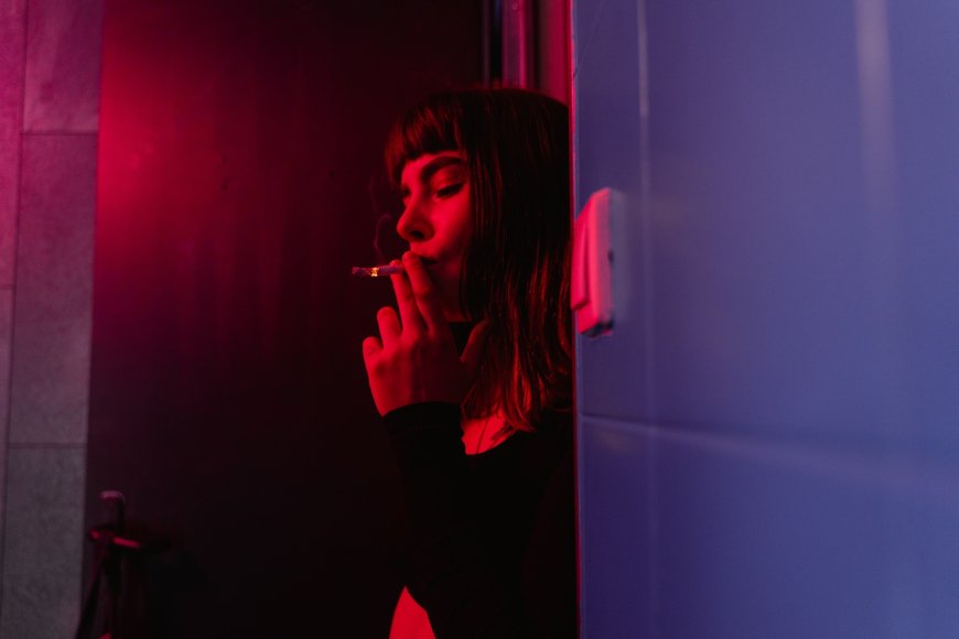 «Νυχτερινός Ποιμήν»: Έφοδος της Αστυνομίας σε κλαμπ των Δυτικών Προαστίων για ανήλικους με αλκοόλ