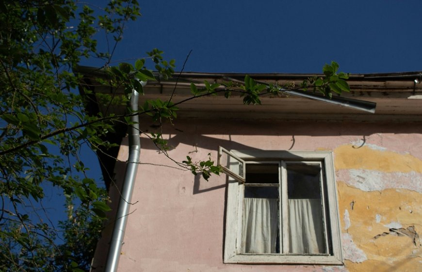 Πόλεμος στην Ουκρανία: Τα σχολεία στα κατεχόμενα εδάφη στοχεύουν να μετατρέψουν τα παιδιά σε Ρώσους εθνικιστές