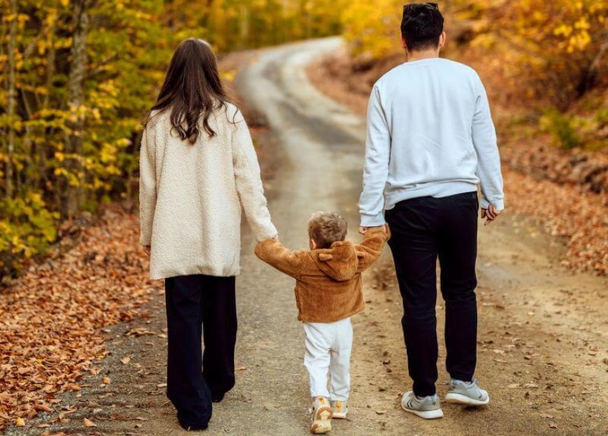 Νέα πληρωμένη άδεια 6 ημερών για μονογονείς στο Δημόσιο