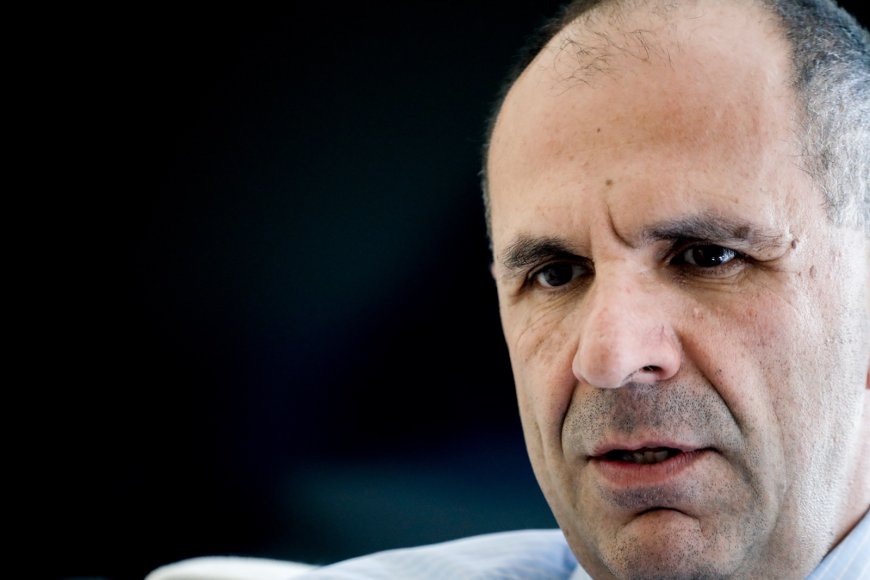 Ελλάδα για Ιράν: “Παρακολουθούμε στενά την κατάσταση, δεν υπάρχει αίτημα εκκένωσης Ελλήνων πολιτών”