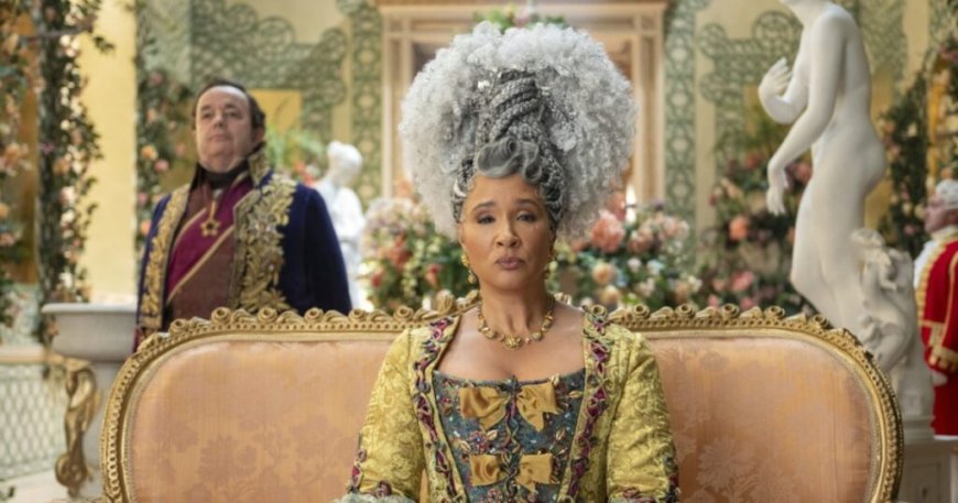 Bridgerton: Από αυτοσχέδιες ατάκες μέχρι τα κρυμμένα κινητά – 25 fun facts που κάνουν τη σειρά ακόμη πιο εθιστική