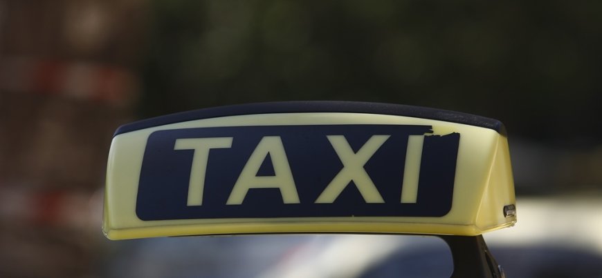 Επίθεση σε ταξιτζή στο Αιγάλεω: Τον τραυμάτισαν και του έκλεψαν το όχημα