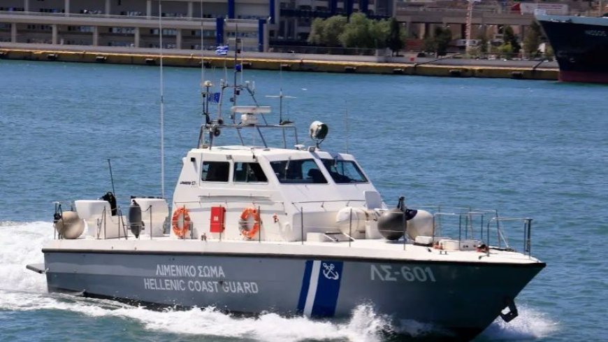 Πειραιάς: Αυτοκίνητο έπεσε στη θάλασσα στο λιμάνι – Με τις αισθήσεις της ανασύρθηκε η οδηγός