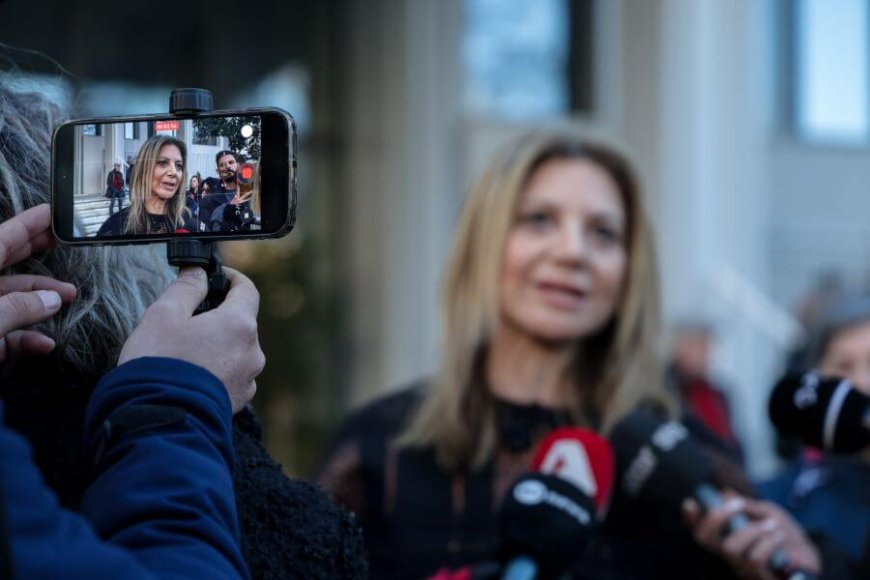 Αντιδράσεις για τις δηλώσεις Καρυστιανού σχετικά με το δικαίωμα στην άμβλωση