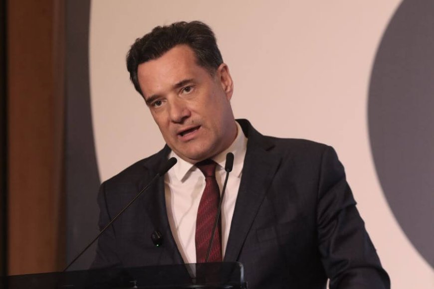 O Άδωνις Γεωργιάδης επιτίθεται στην ΕΦΣΥΝ για το δυστύχημα στην Ισπανία