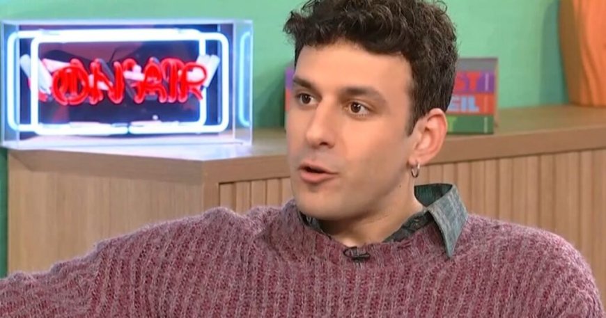 Rikki για το Agapi: «Αυτό το τραγούδι είναι ένα “παιχνίδι” που έφτιαξα με τον μπαμπά μου»