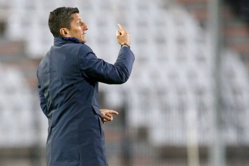 Λουτσέσκου τραγούδι: «Τέτοιες στιγμές είναι για να τις απολαύσετε εσείς»